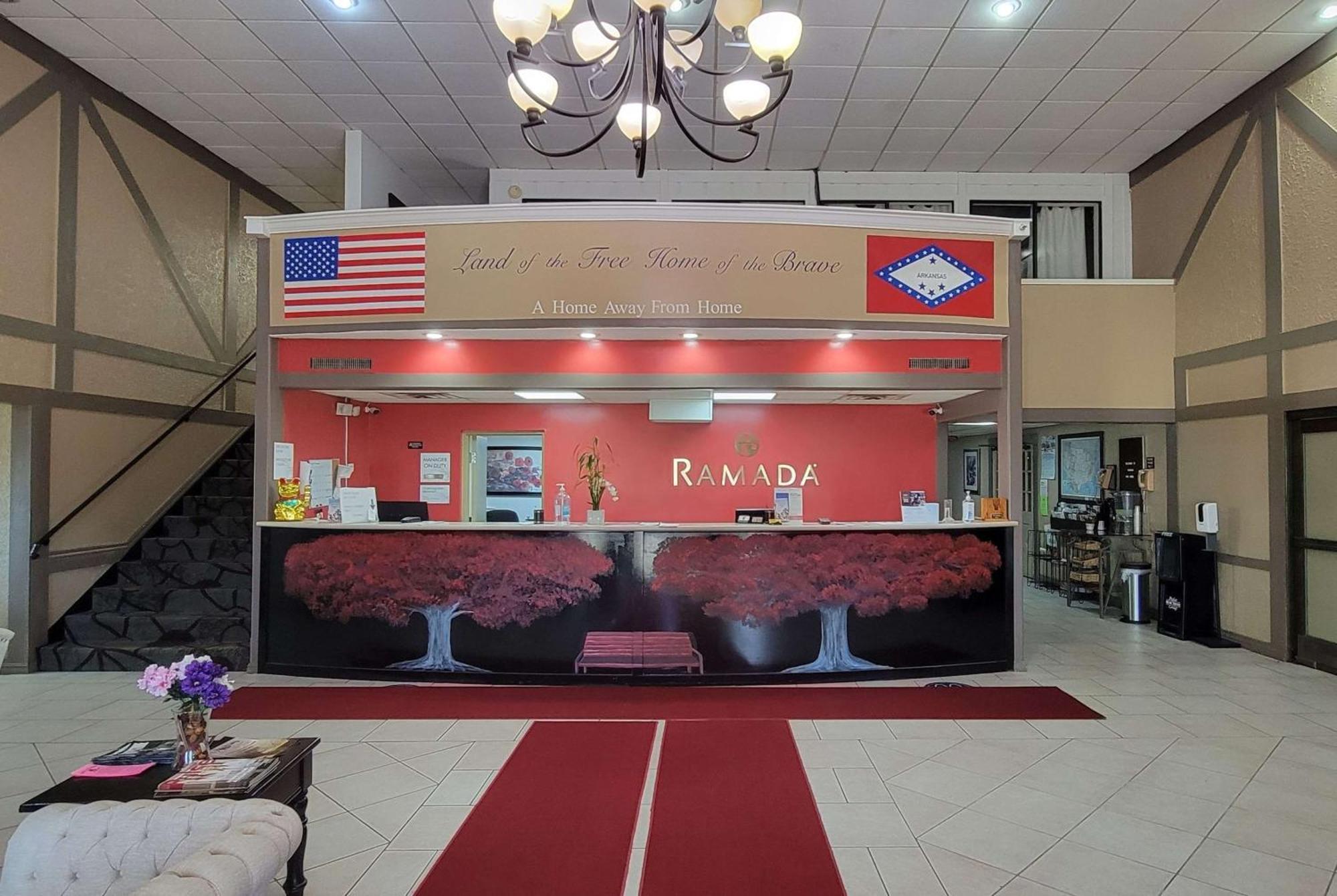 Ramada By Wyndham Mountain Home Exterior photo